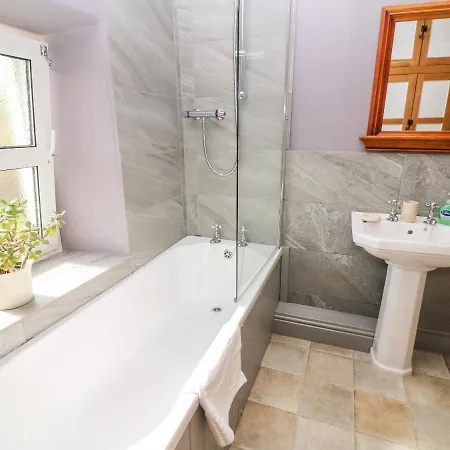 Waingate Semesterbostad *